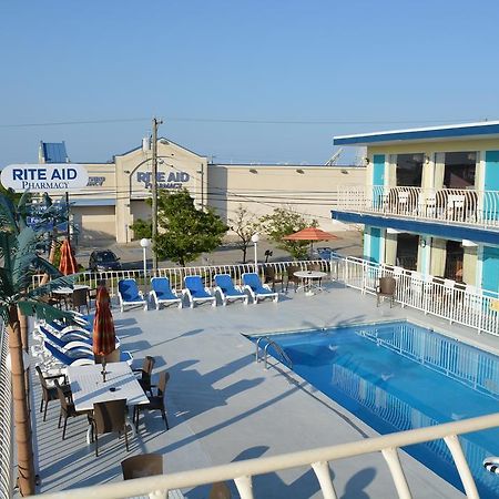 וויילדווד Royal Court Motel מראה חיצוני תמונה